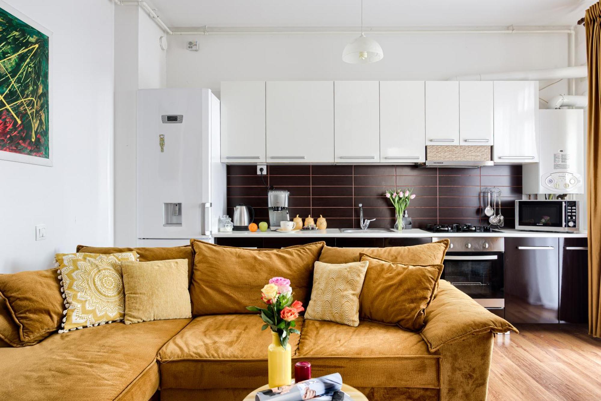 Ari - Ared Luxurious Apartments With Balcony & Free Parking Arad Exterior photo